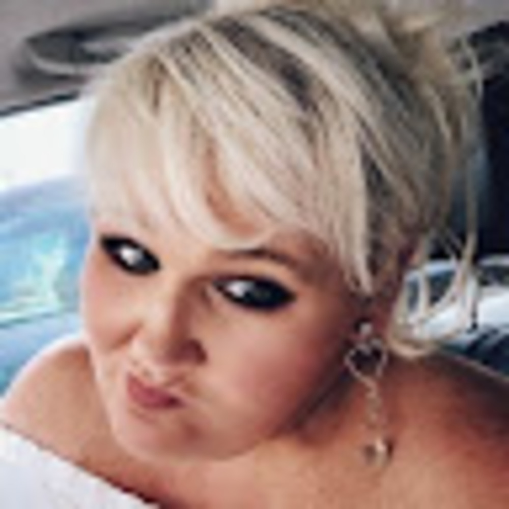 Meet your Posher, Tchelle